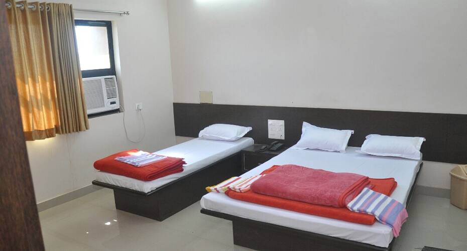 Hotel Shree Gurukrupa, Dwarka 5
